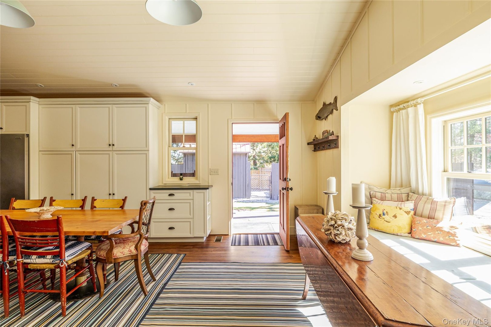 78 The Concourse Drive Photo 12