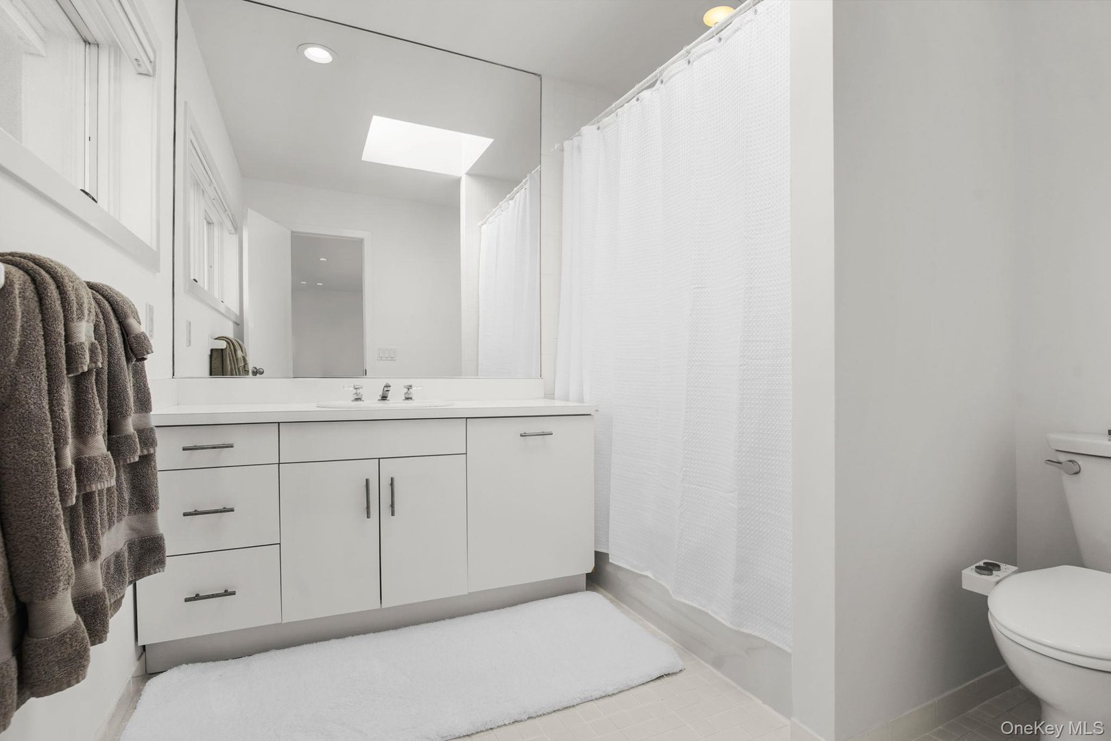 14 Old Colony Drive Photo 23