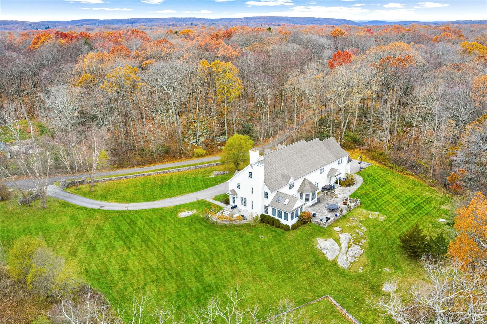 11 Lost Nations Road Photo 19