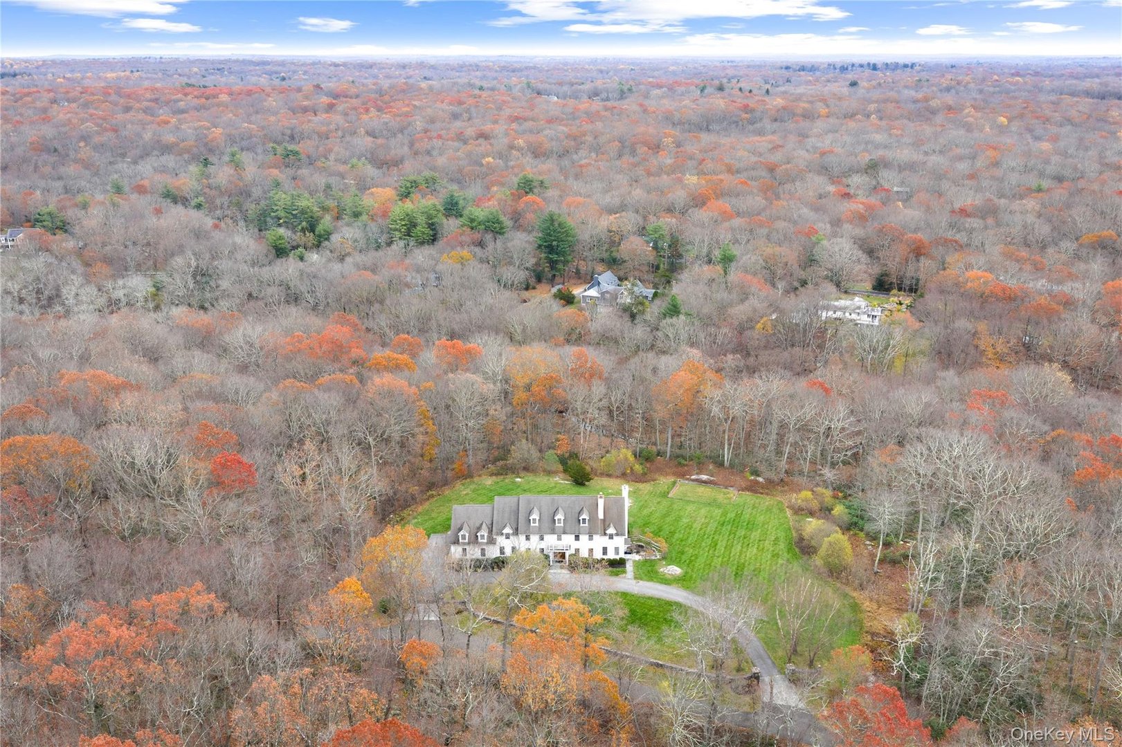 11 Lost Nations Road Photo 3