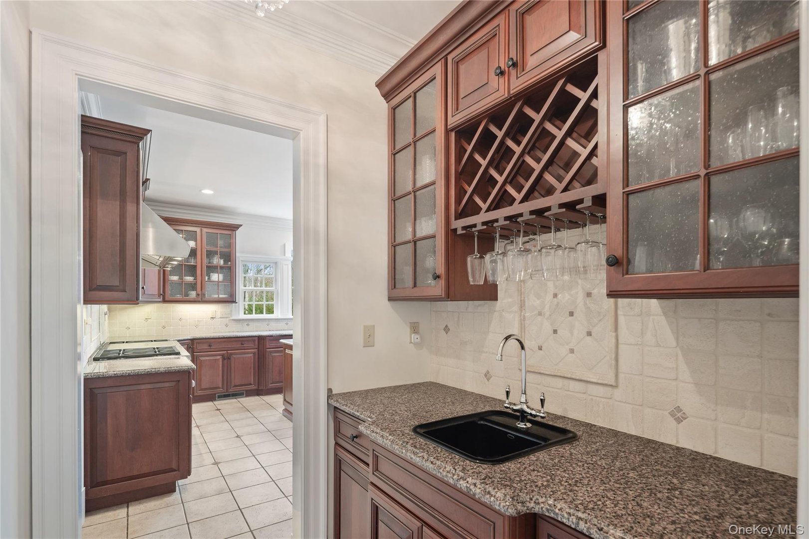 11 Lost Nations Road Photo 18