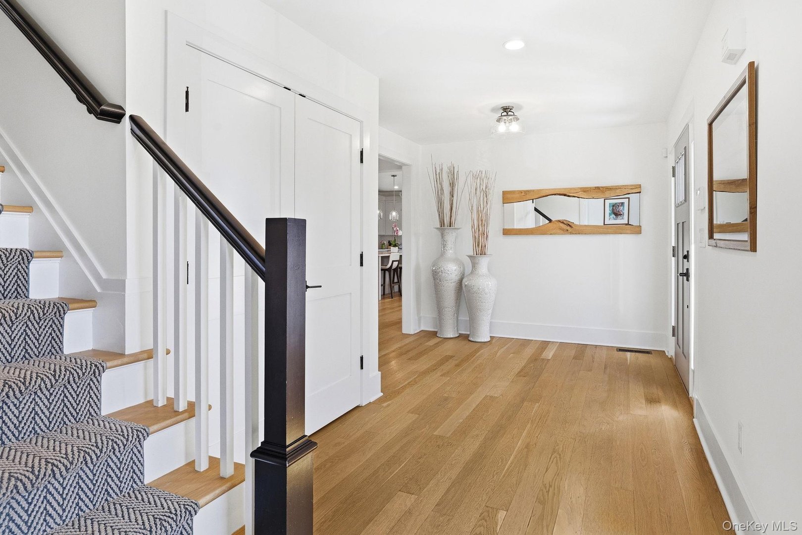 72 Valley Terrace Photo 4