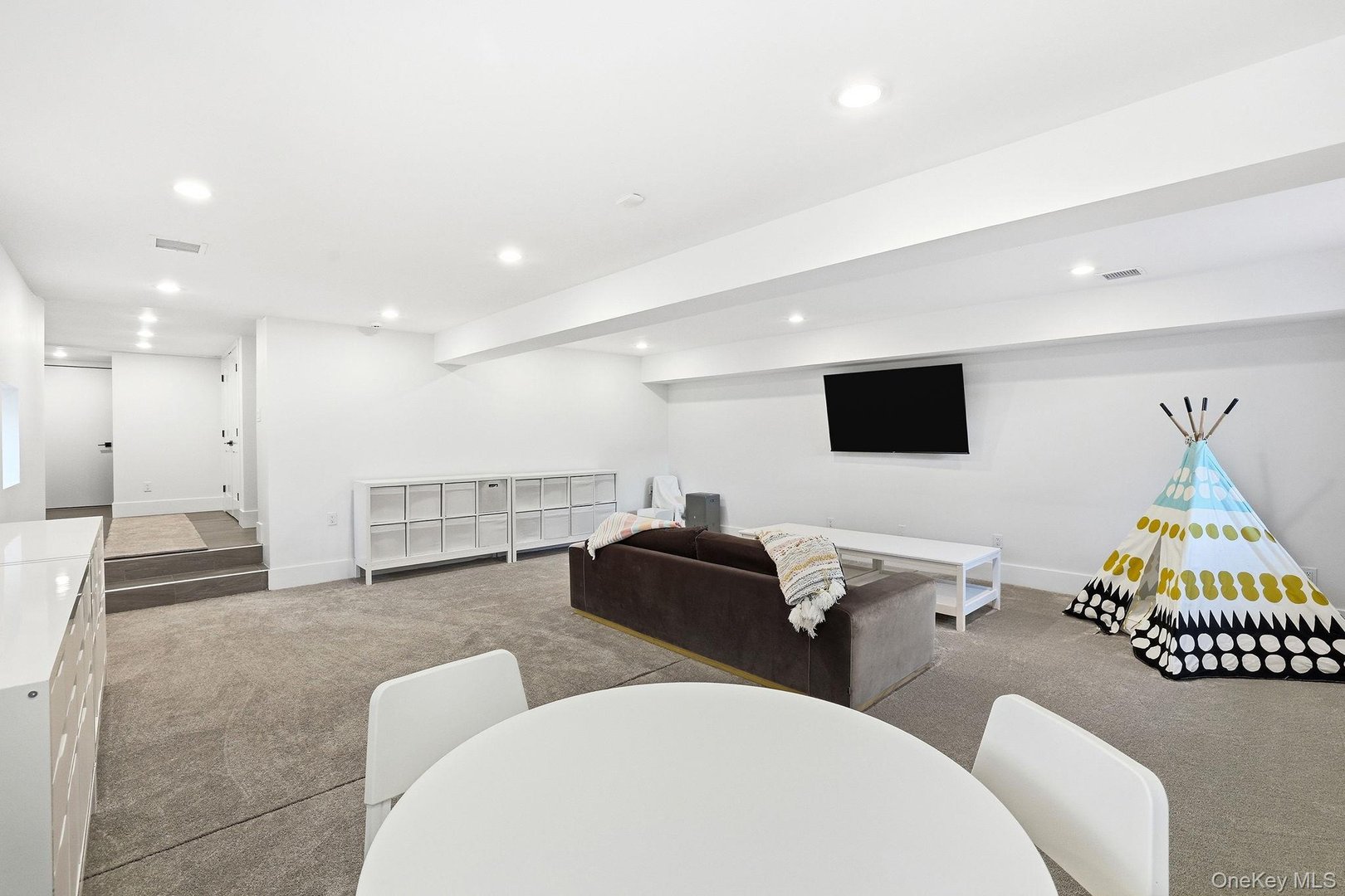 72 Valley Terrace Photo 25