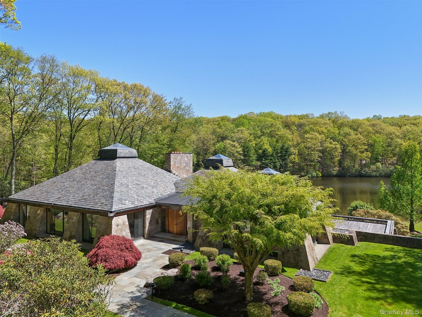 164 Eastwoods Road Photo 3