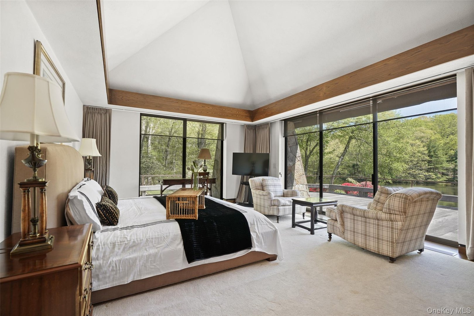 164 Eastwoods Road Photo 18
