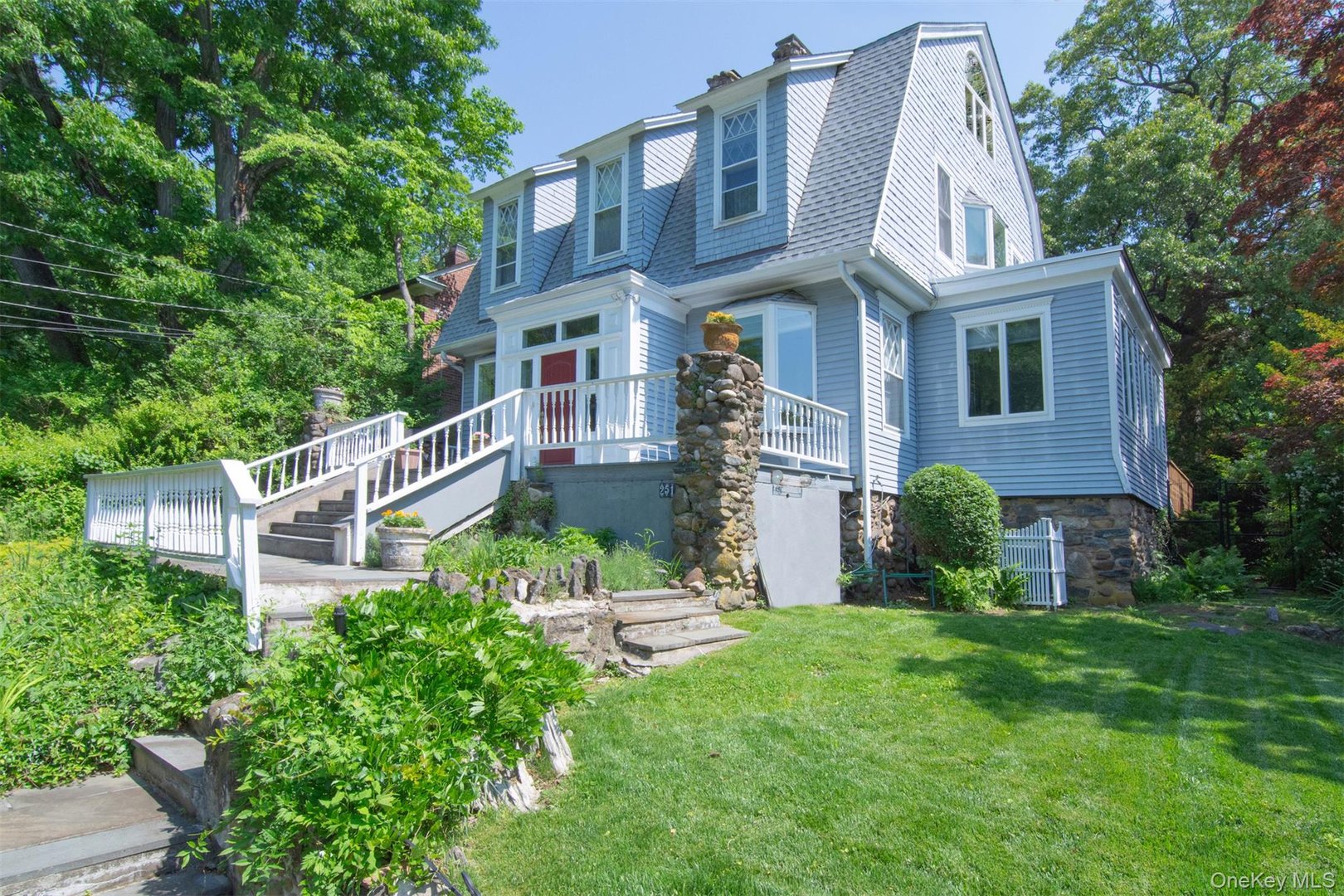 251 Mount Hope Boulevard Photo 40