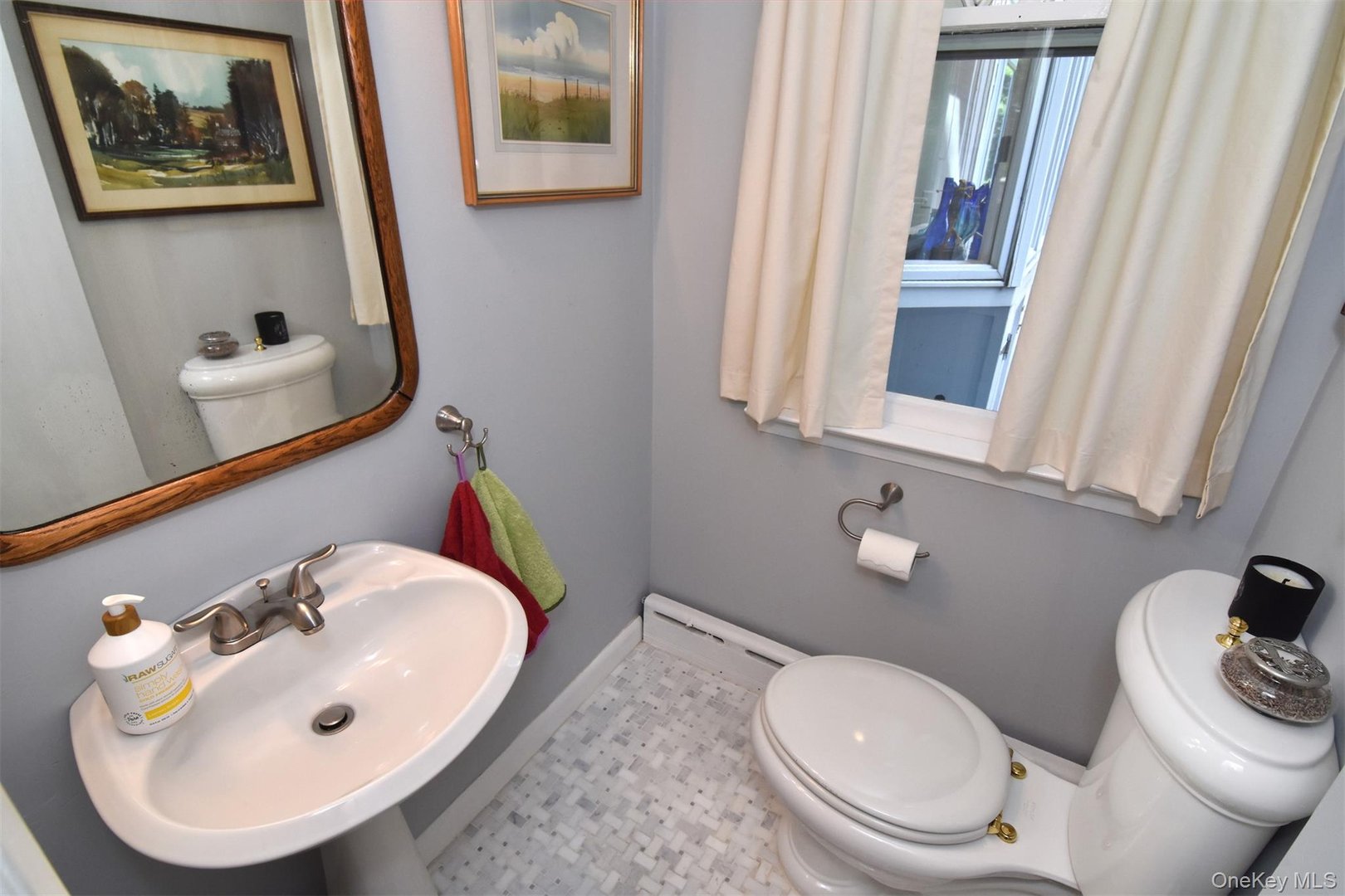 251 Mount Hope Boulevard Photo 18