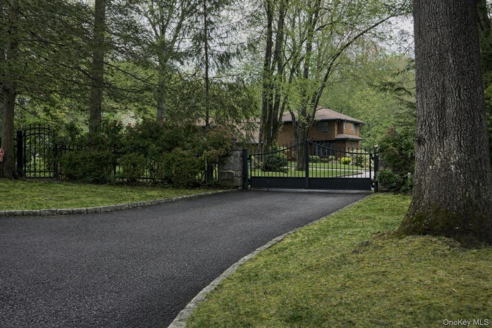 27 Cat Ridge Road Photo 7