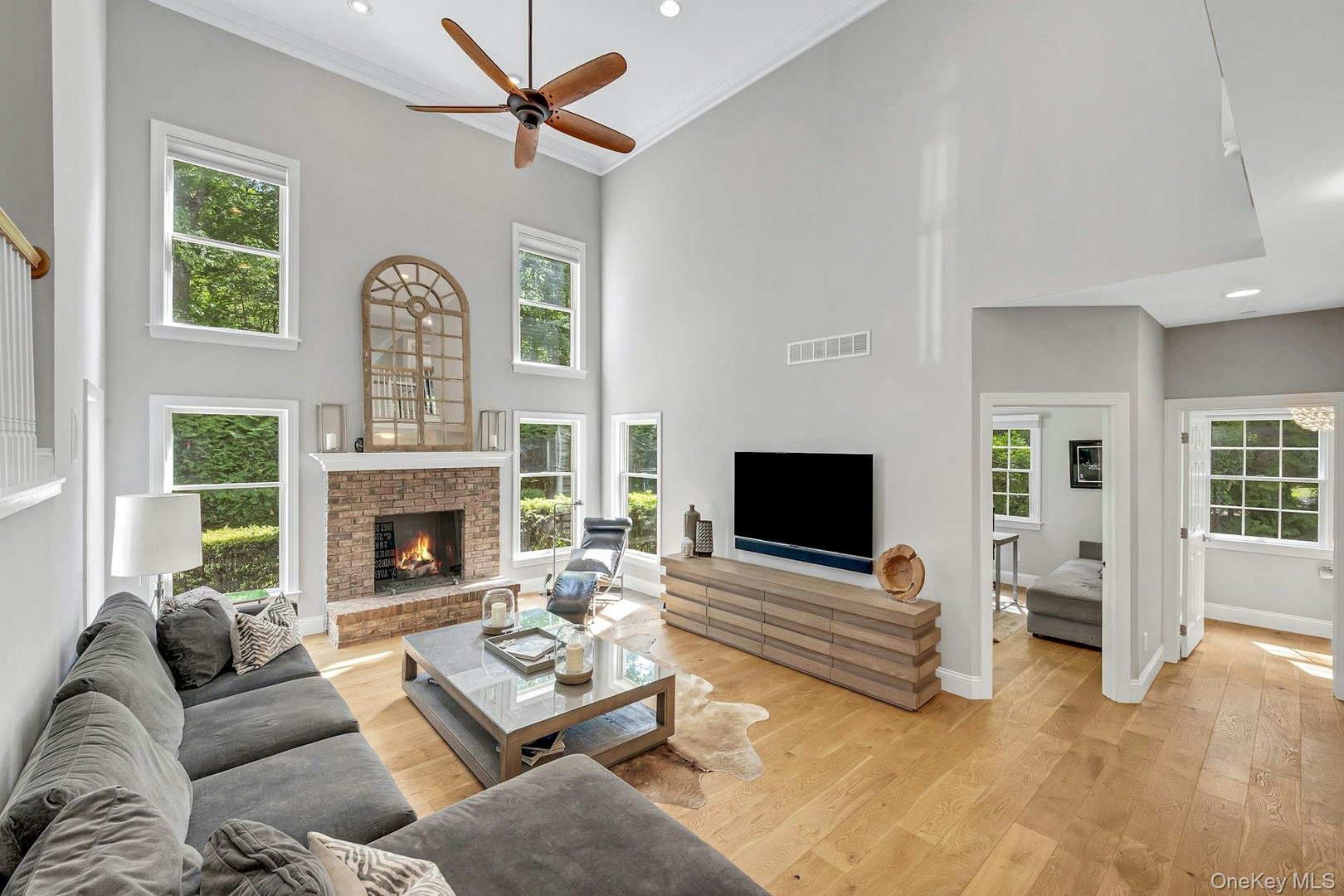 134 Euclid Avenue Photo 9