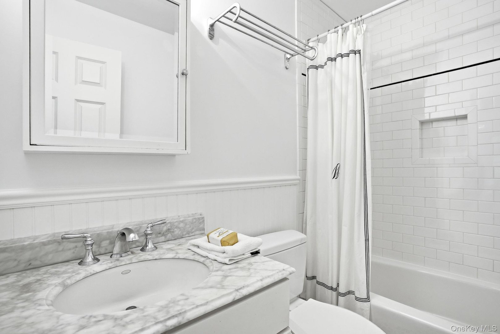 9 Willow Avenue Photo 19