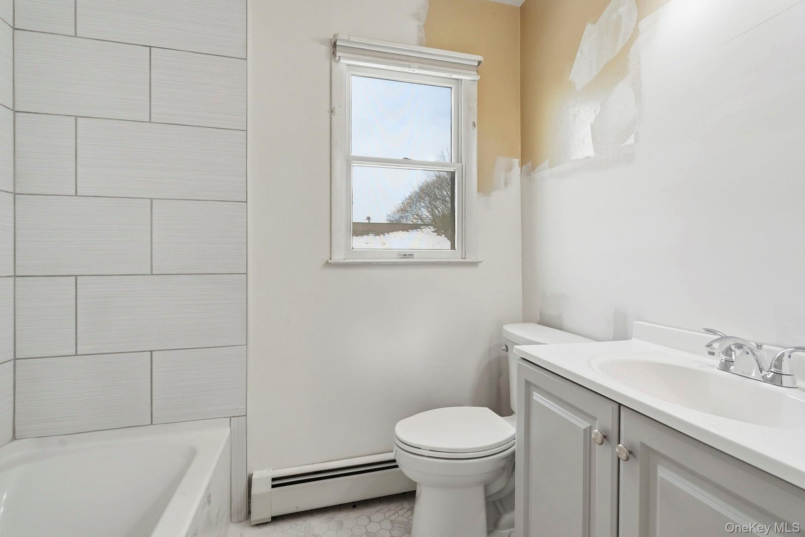 55 Leroy Avenue Photo 16