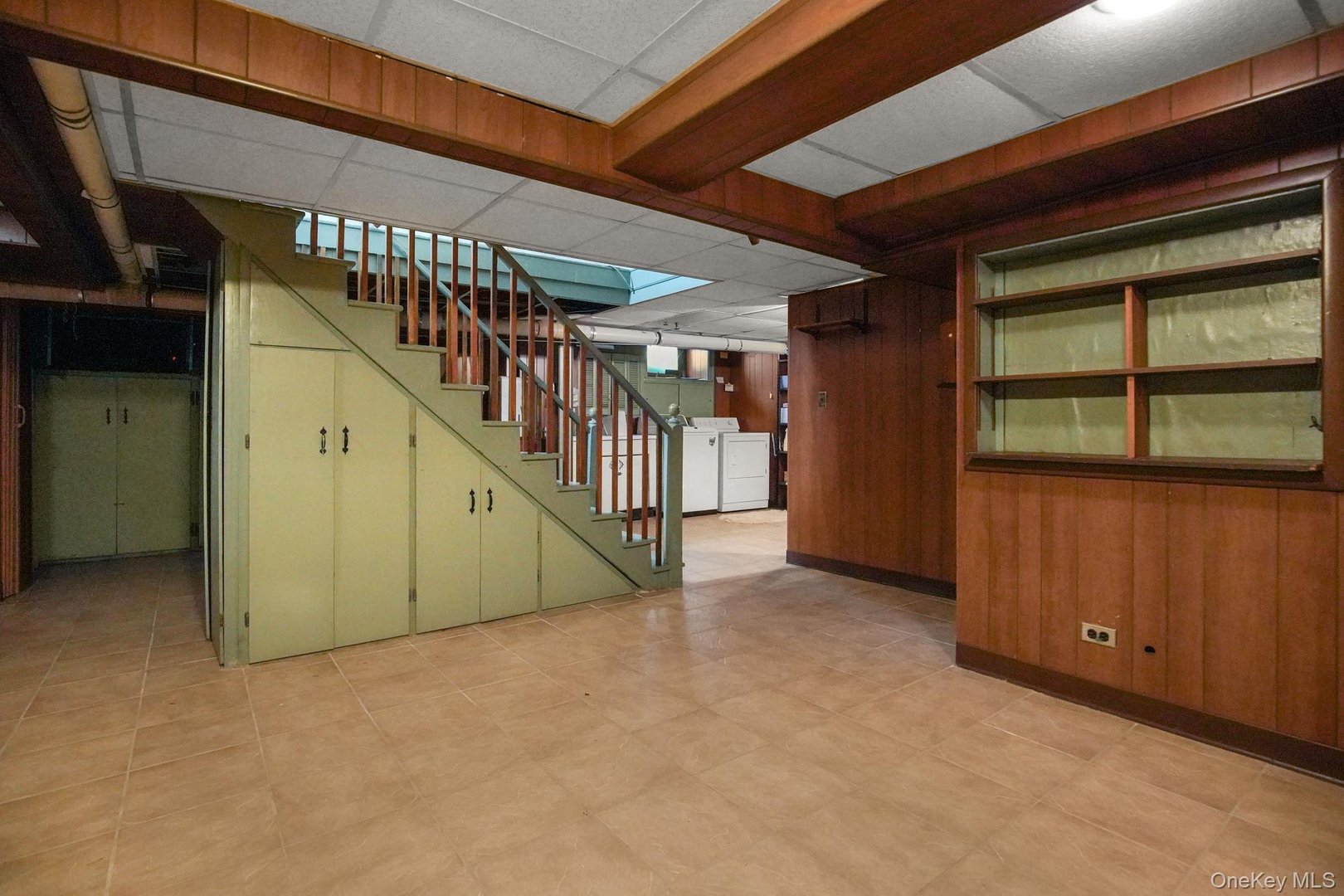 19 Surrey Lane Photo 21