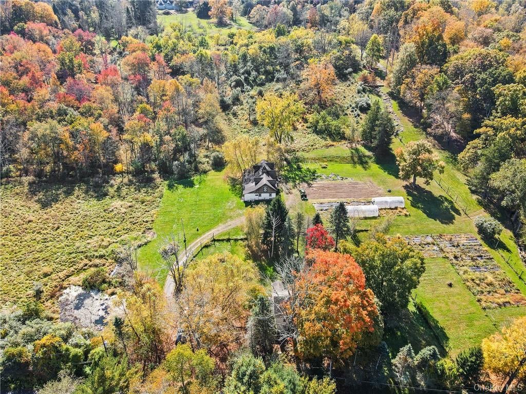 34-42 Boutonville Road Photo 8