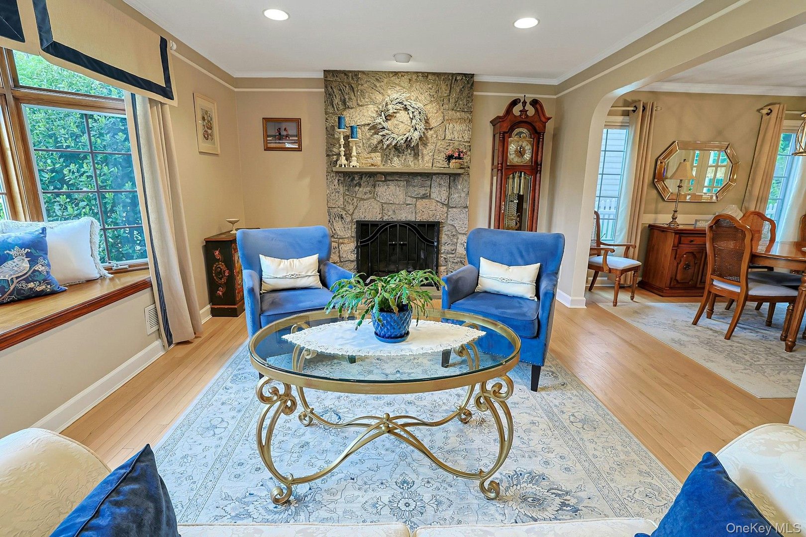 27 Longview Drive Photo 6