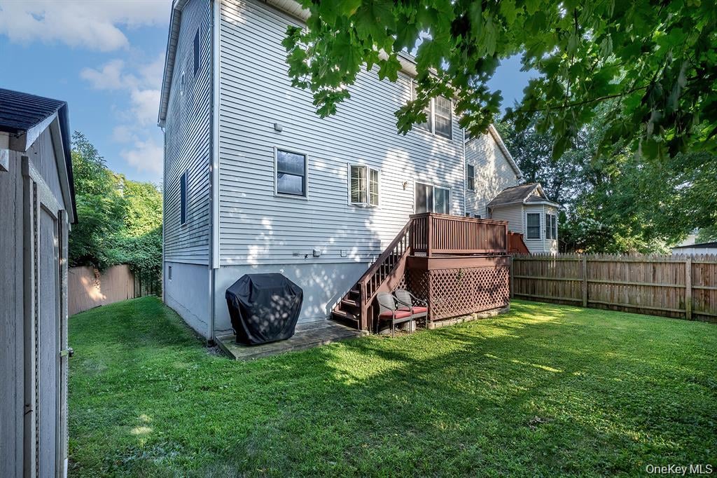 16 Stoneham Place Photo 31