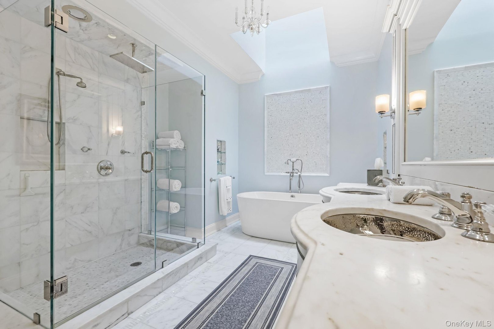 26 Club Court Photo 20