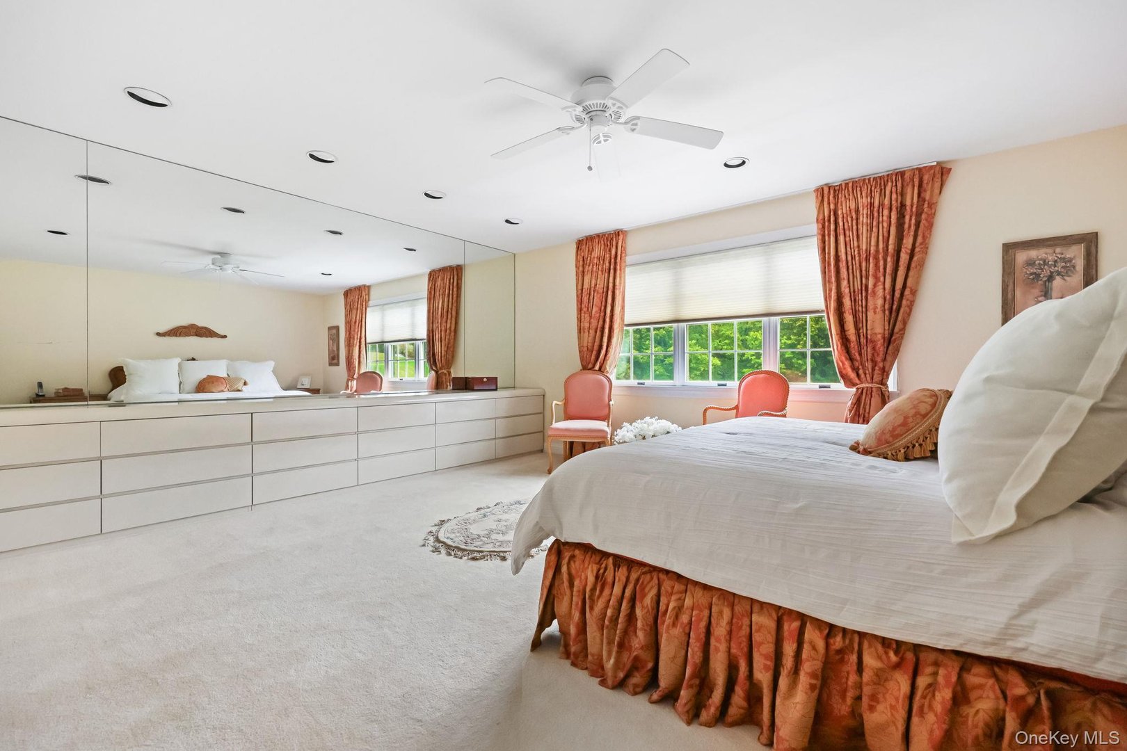 26 Club Court Photo 29