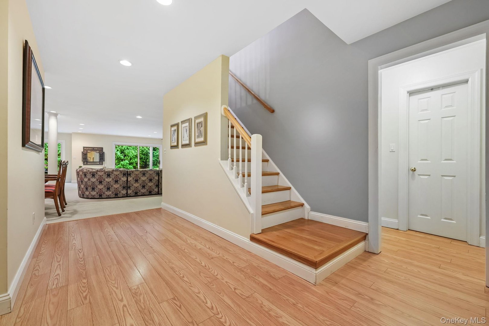 26 Club Court Photo 31