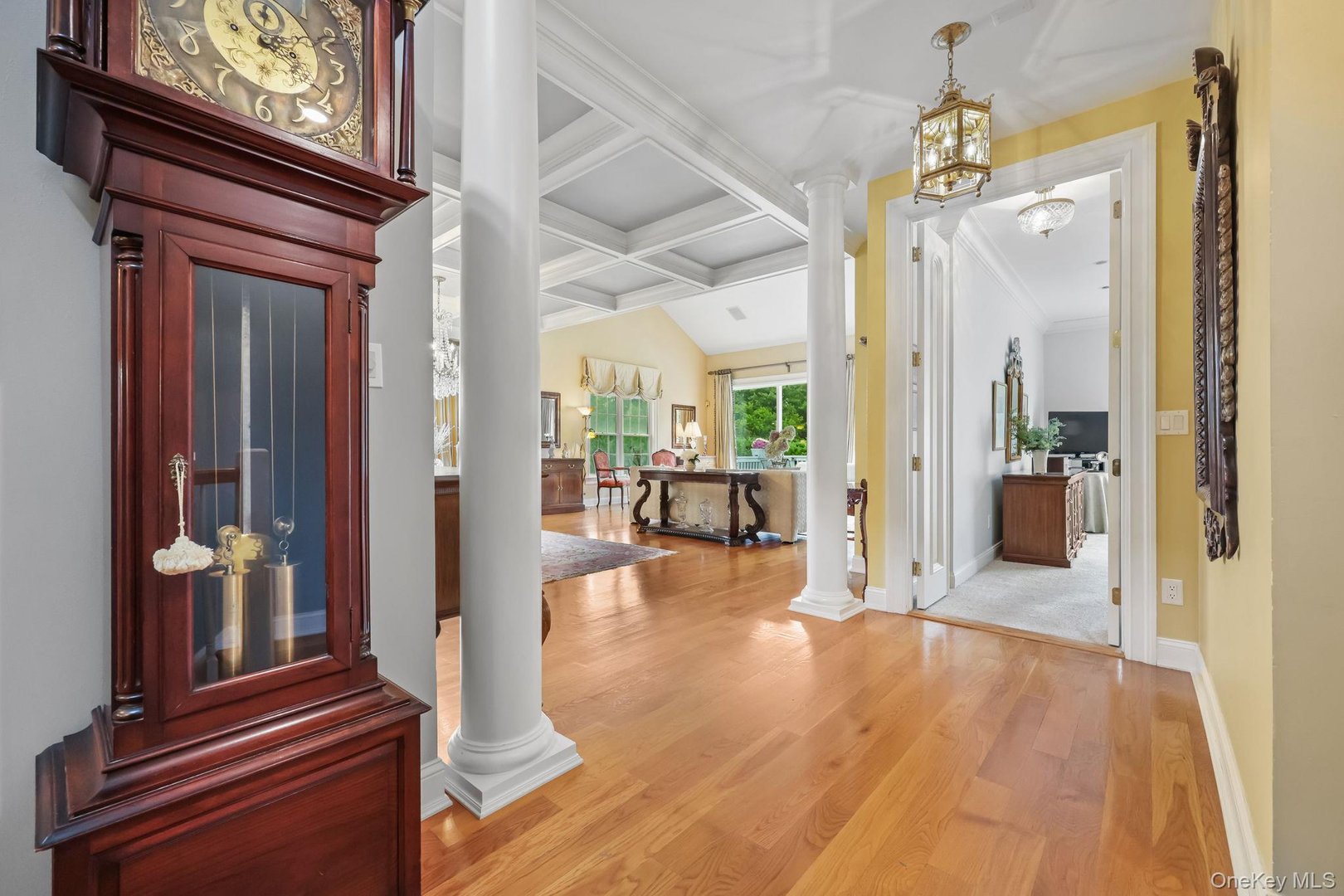 26 Club Court Photo 10