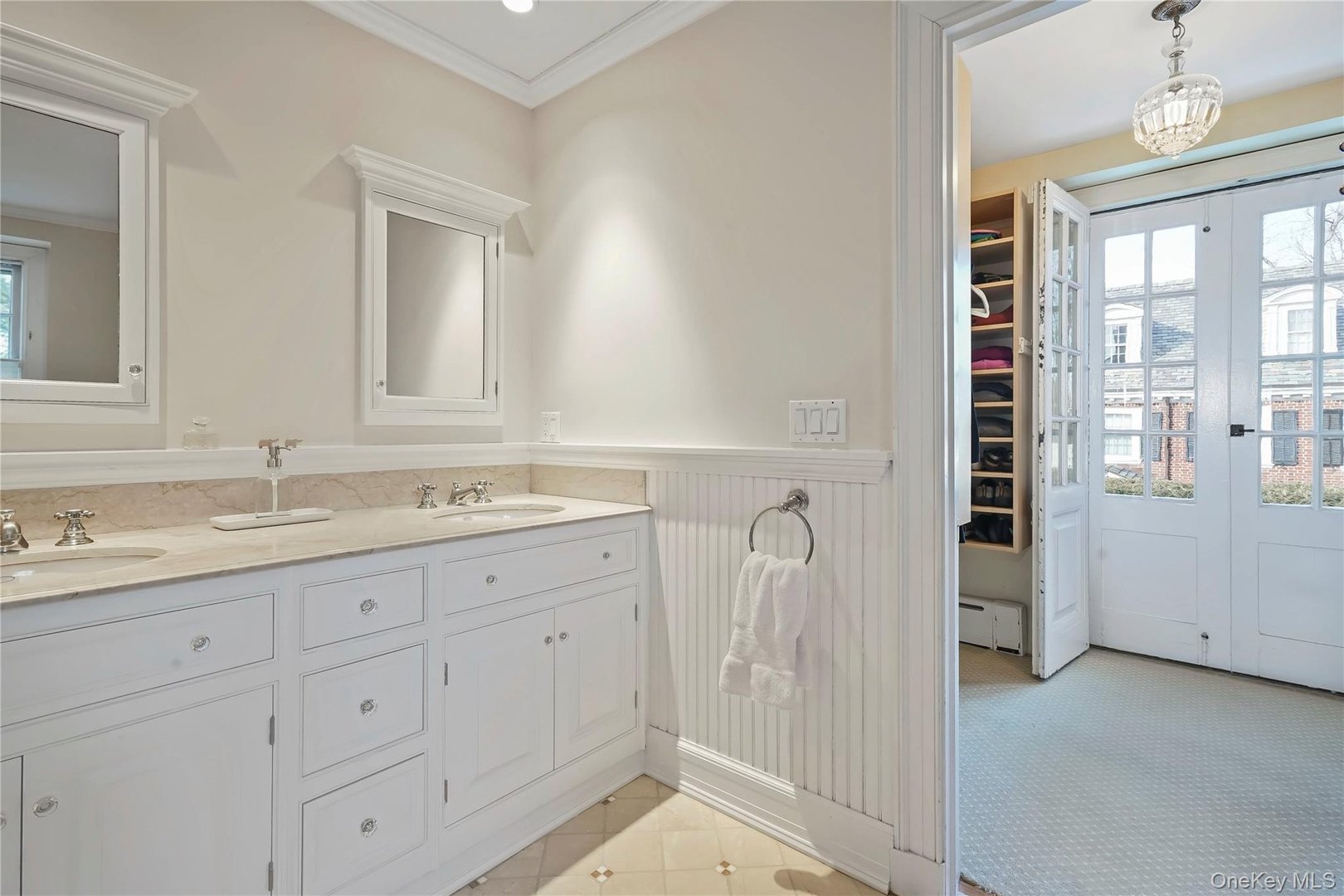 650 Ely Avenue Photo 18