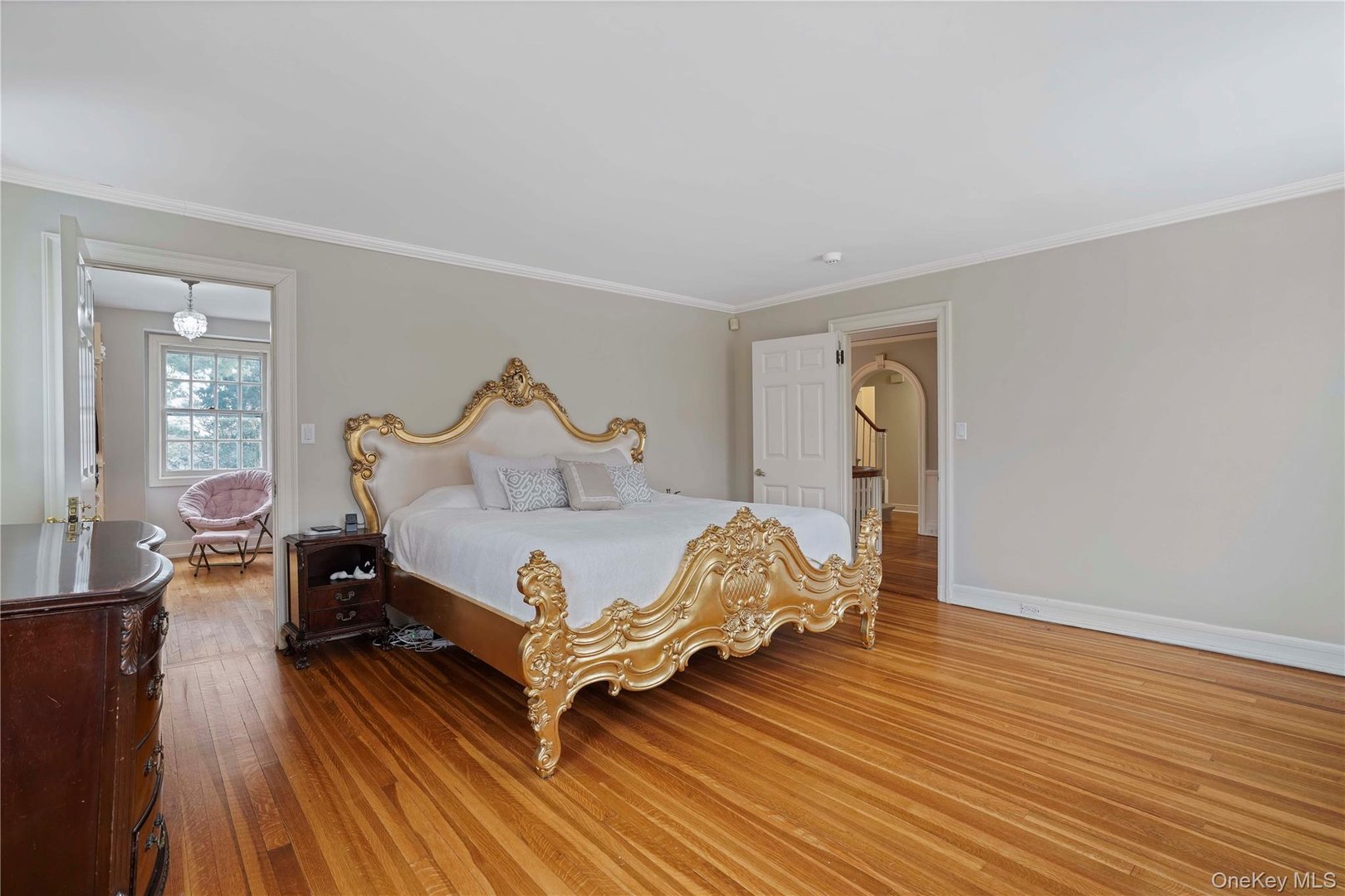 650 Ely Avenue Photo 15