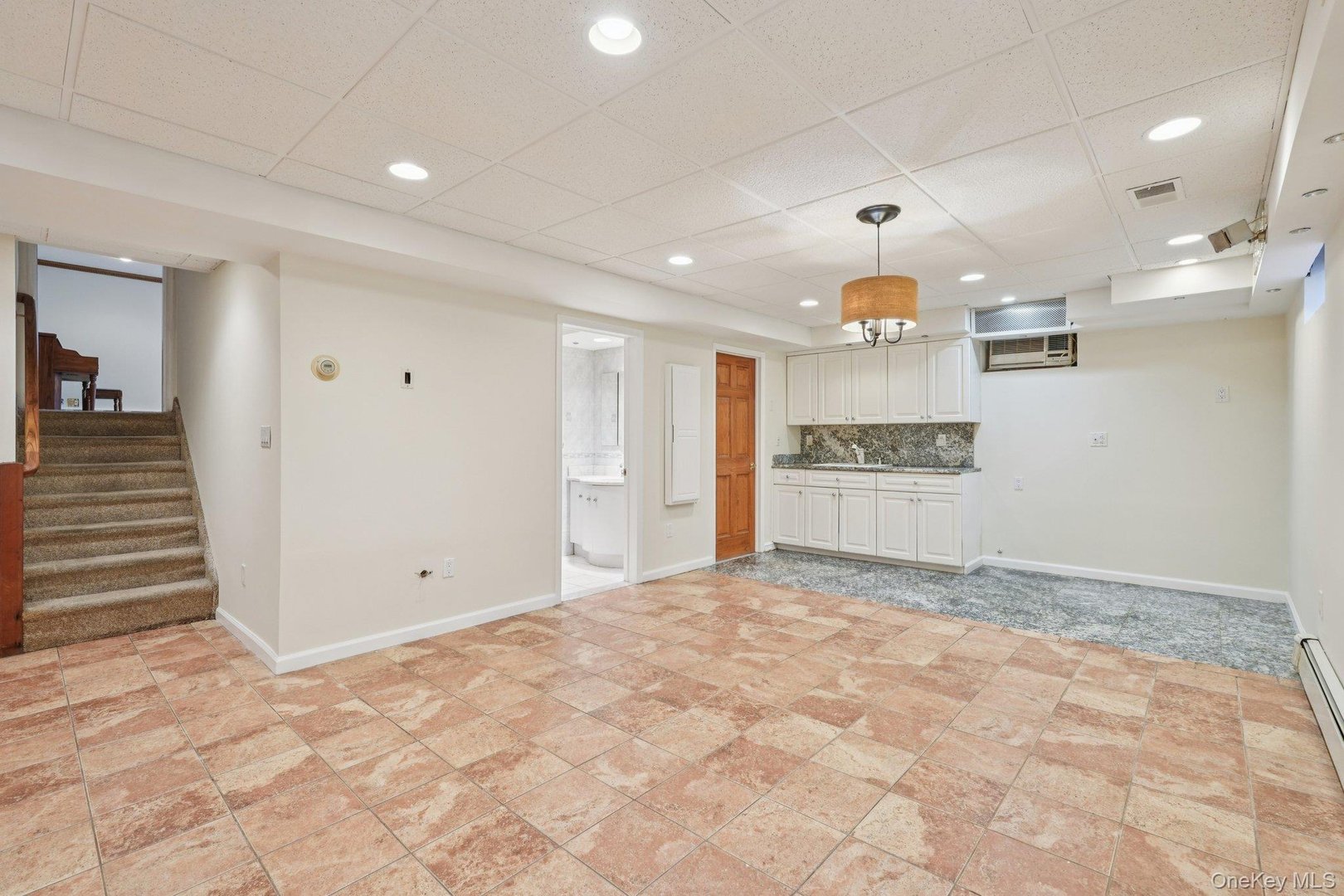 808 Wolfs Lane Photo 30