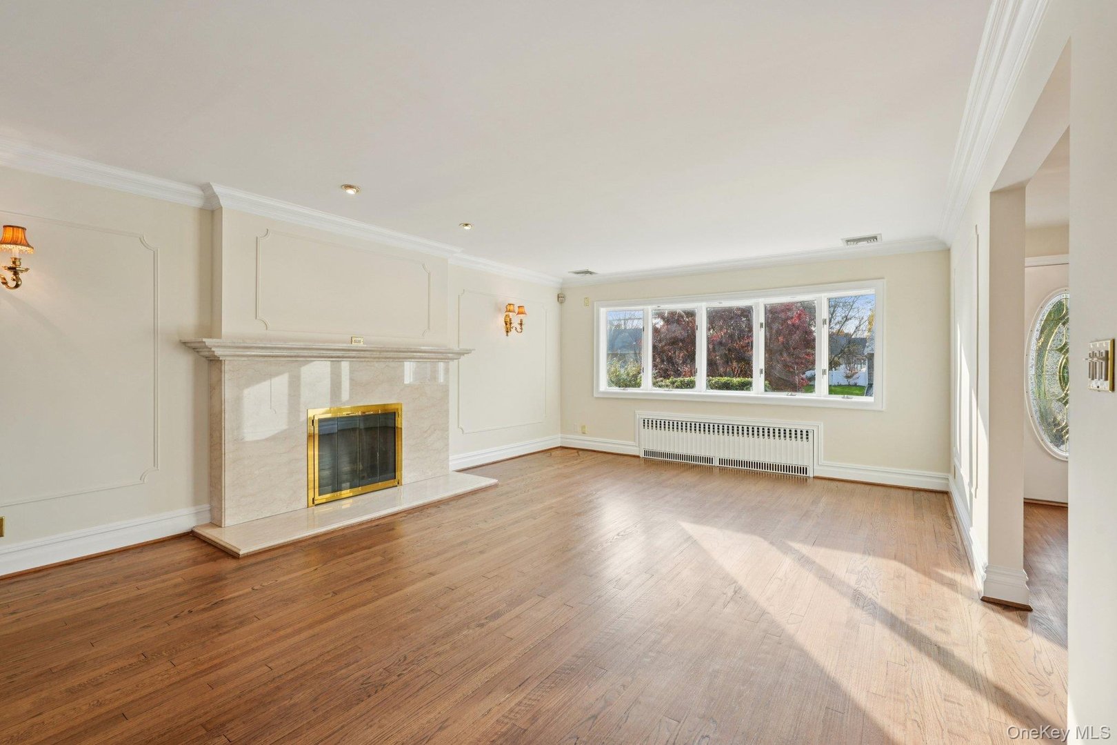 808 Wolfs Lane Photo 7