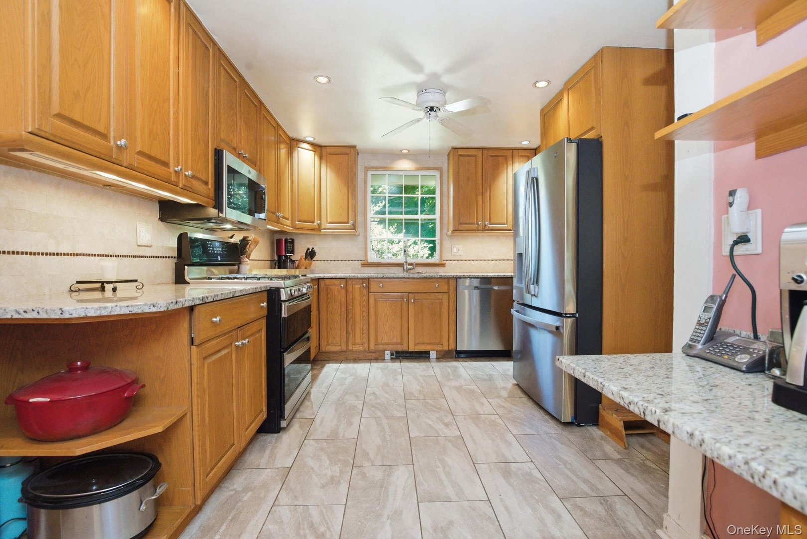 2 Turner Drive Photo 11