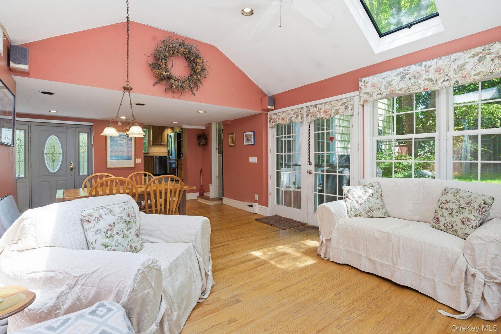 2 Turner Drive Photo 15