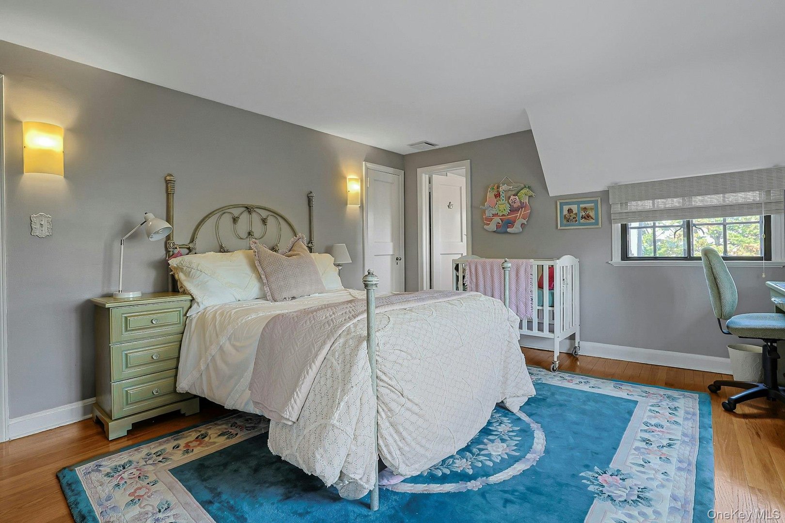 23 Forbes Boulevard Photo 29