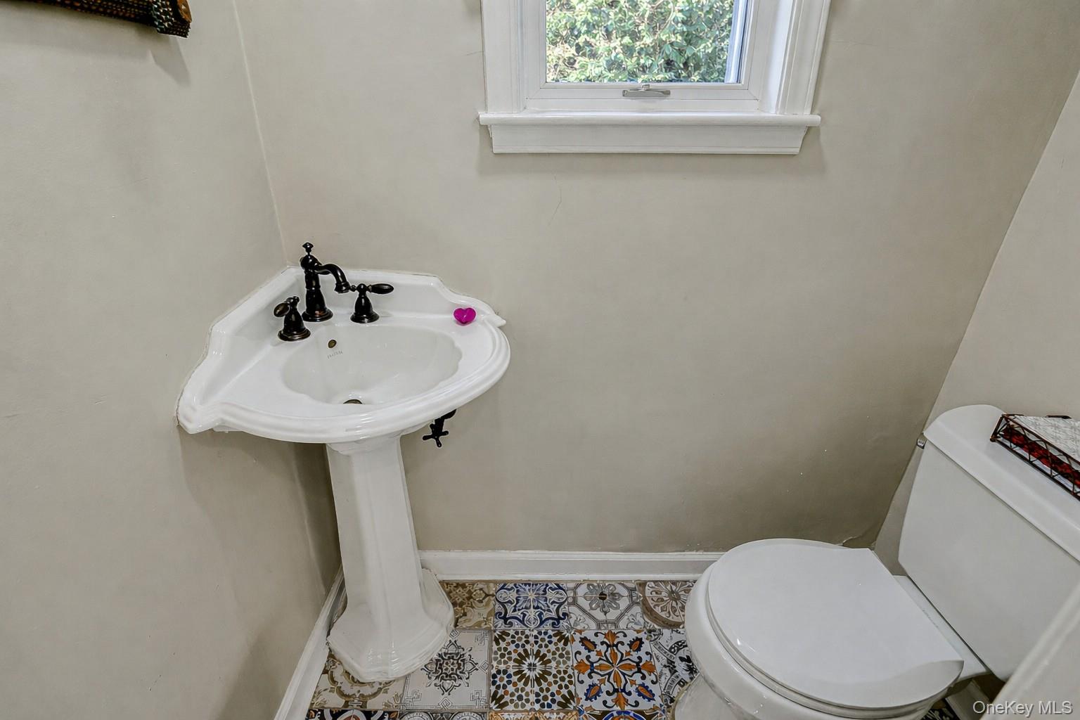 23 Forbes Boulevard Photo 20