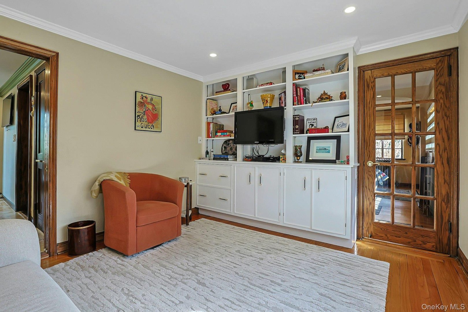 23 Forbes Boulevard Photo 18