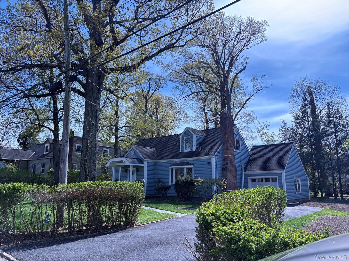 15 Homewood Road Photo 2