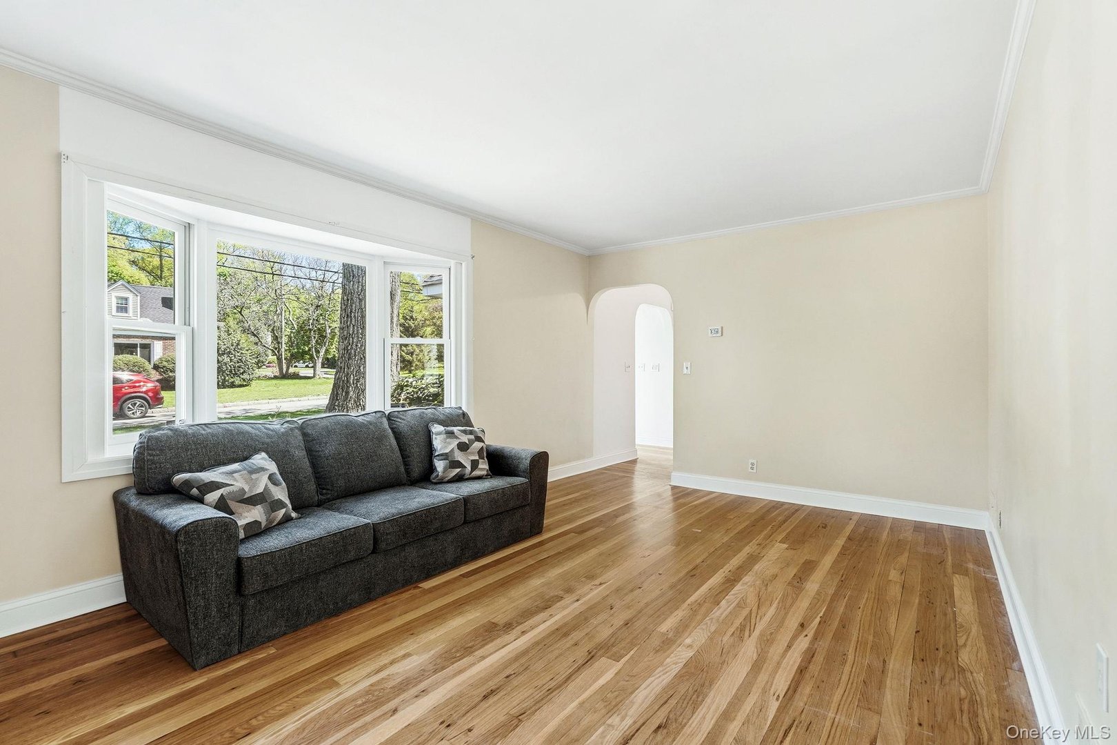 15 Homewood Road Photo 9