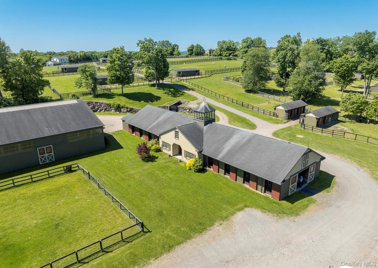 364 Hardscrabble Road Photo 39