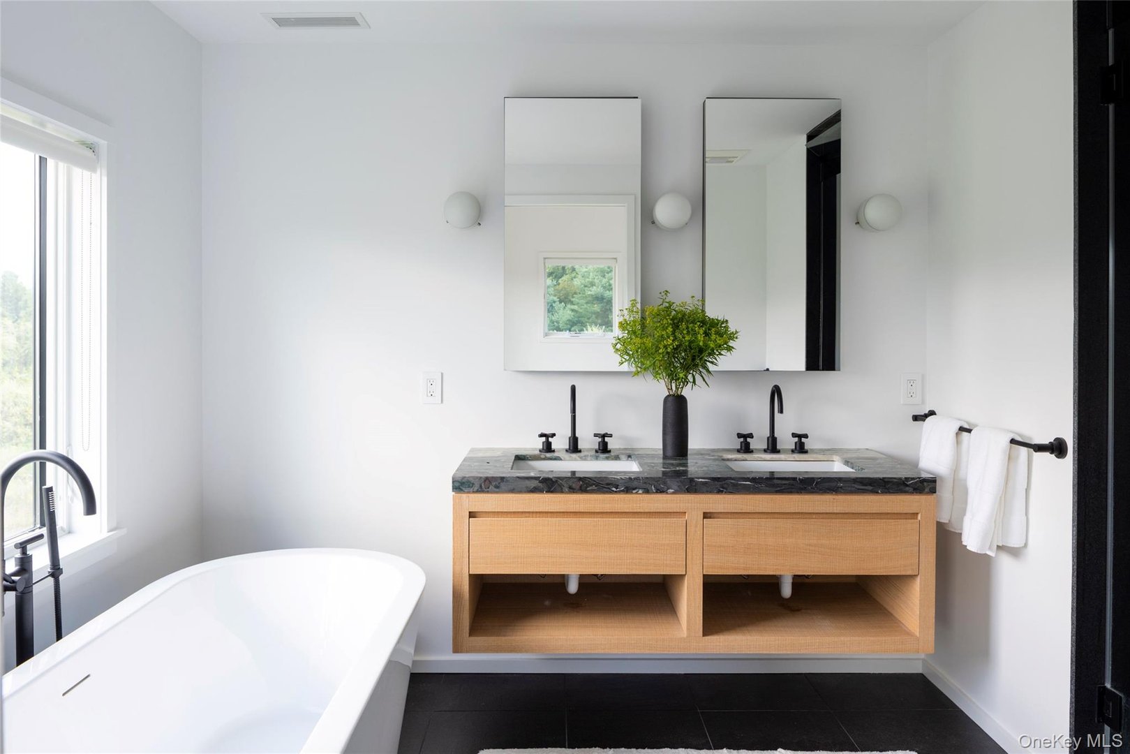 78 Waldorf Ridge Road Photo 32