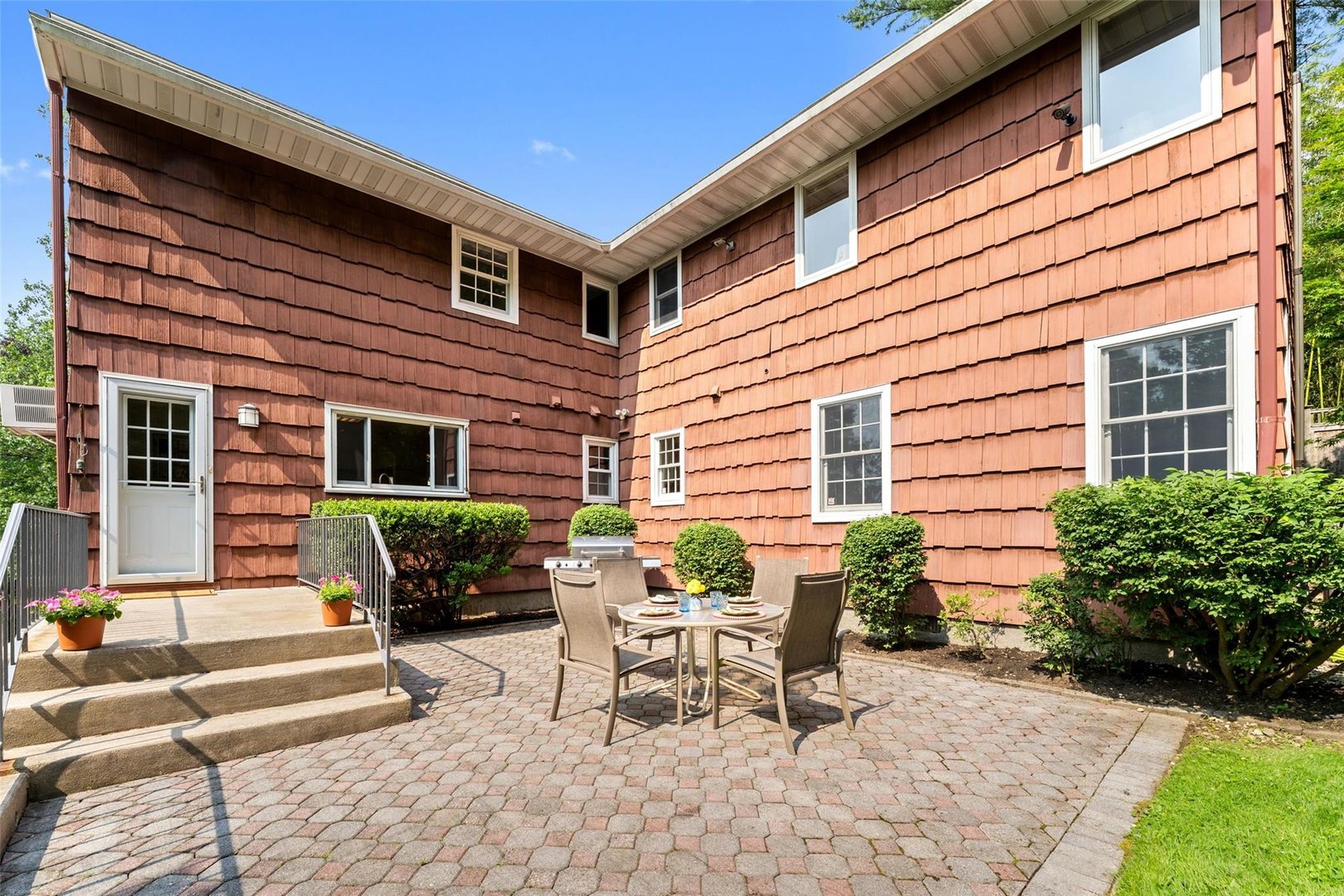 50 Burnside Drive Photo 31