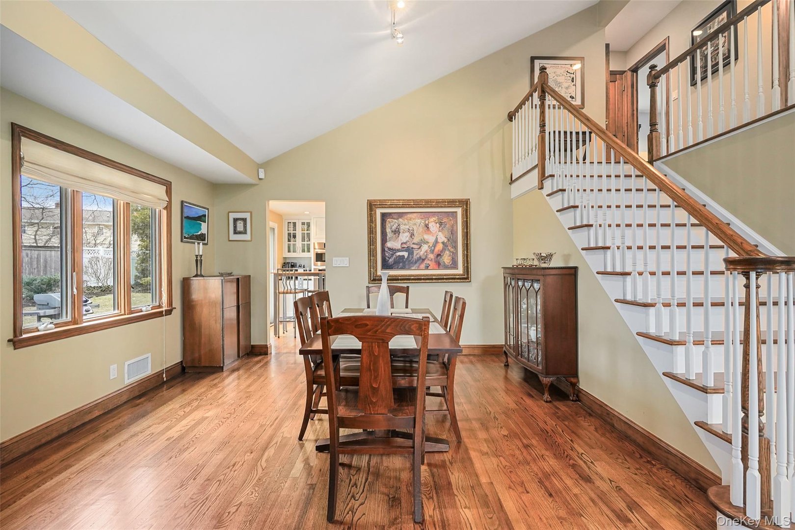 6 Old Oak Road Photo 9