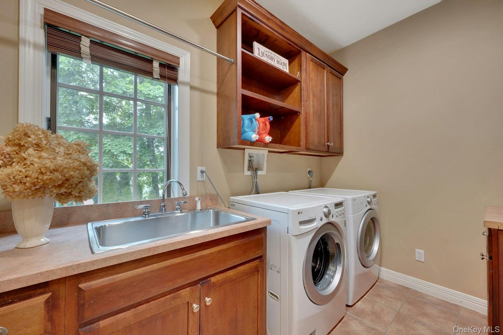 209 Glendale Road Photo 17