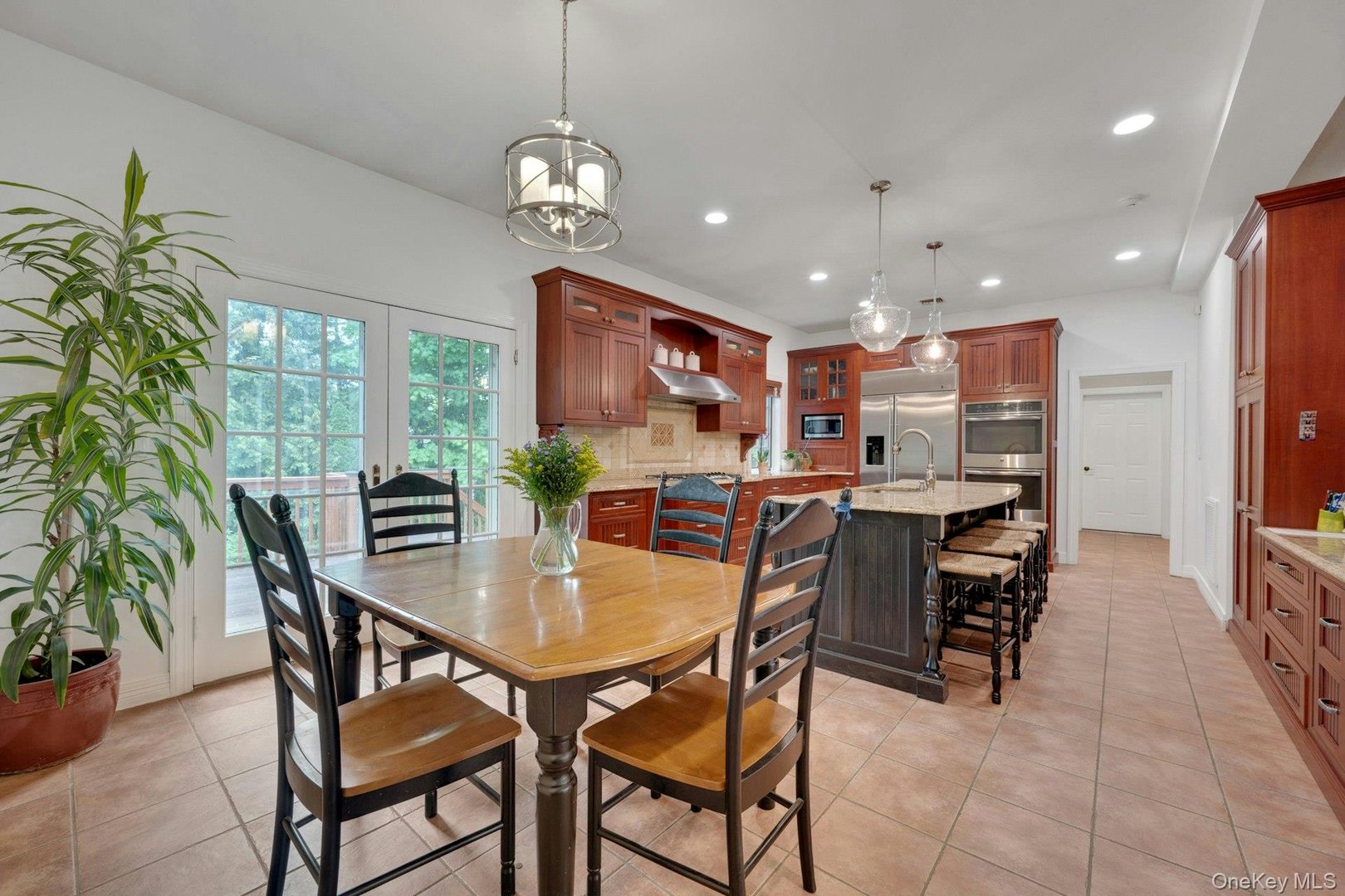 209 Glendale Road Photo 11
