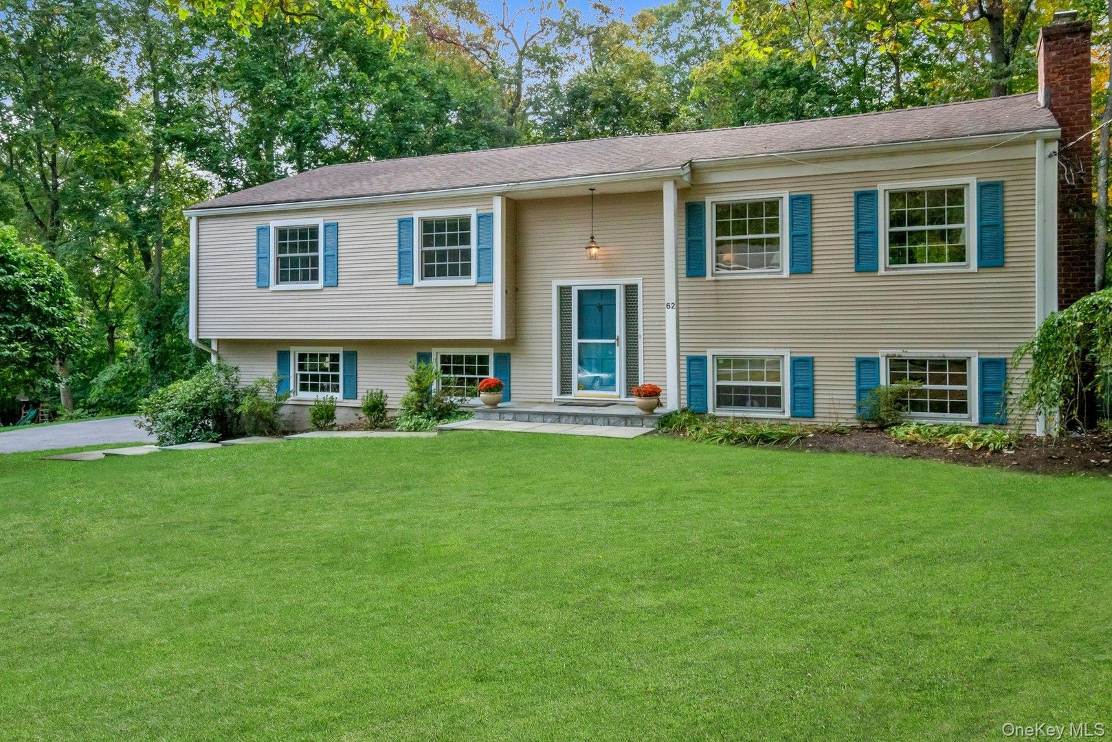 62 Whitson Road Photo 1