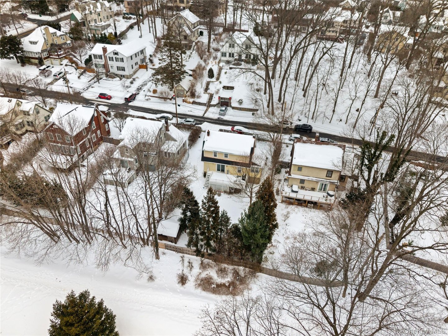 25 Croton Avenue Photo 37