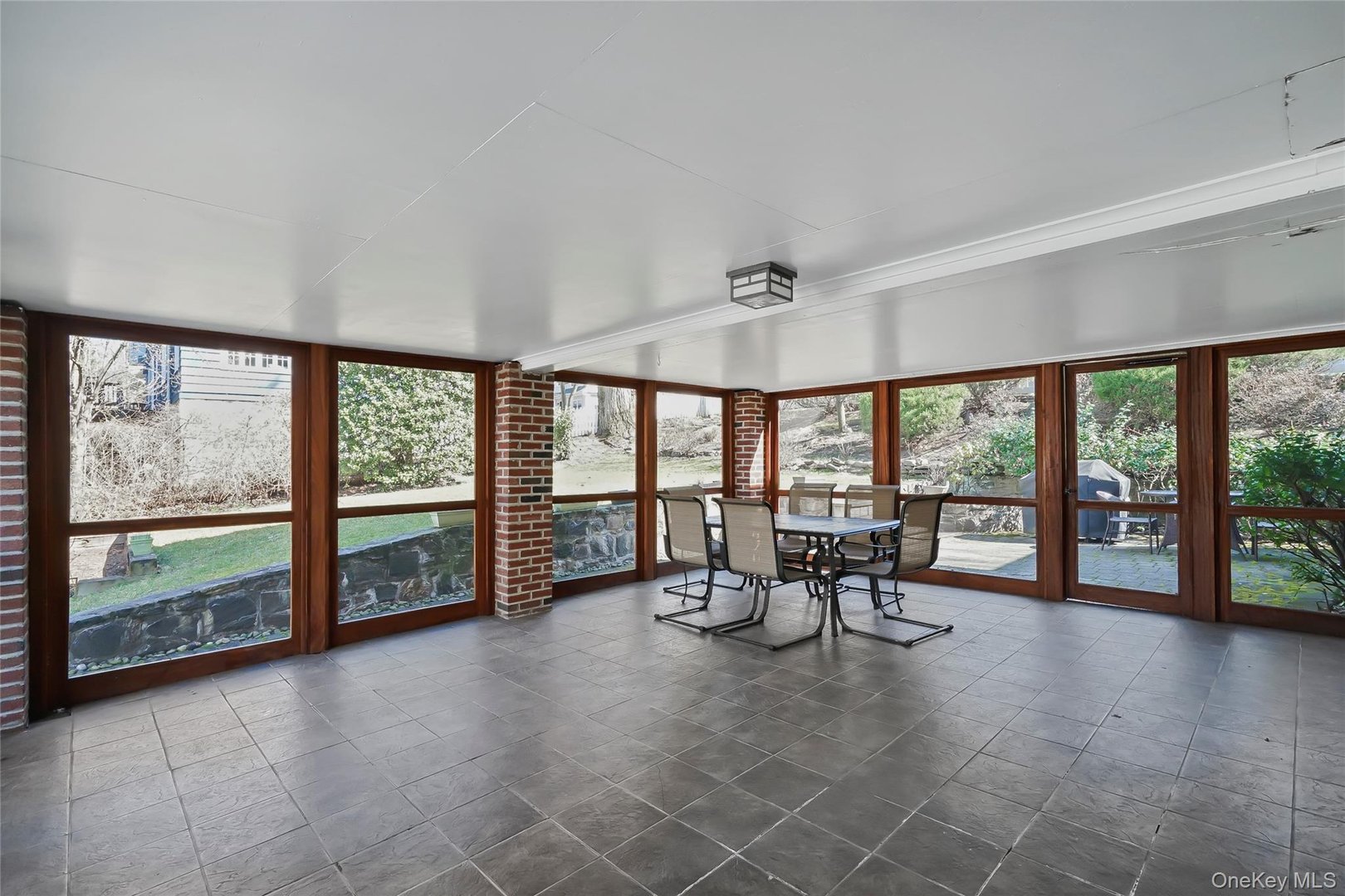 425 Washington Avenue Photo 25