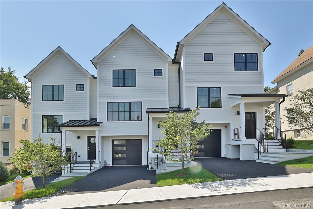 40 Devoe Street  #B Photo 1
