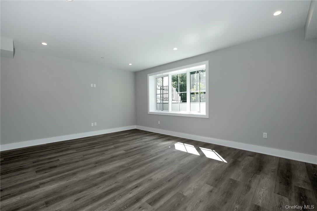 40 Devoe Street  #B Photo 22