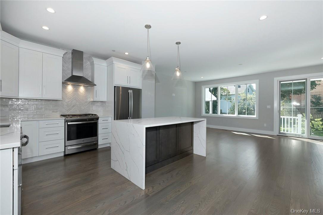 40 Devoe Street  #B Photo 8