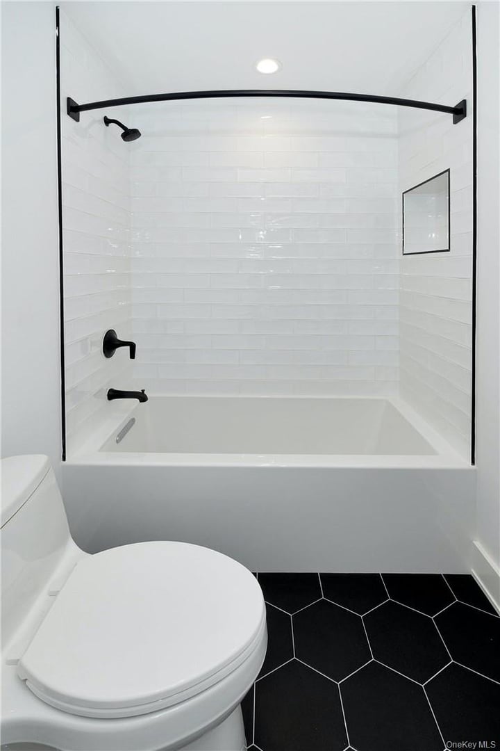 40 Devoe Street  #B Photo 20