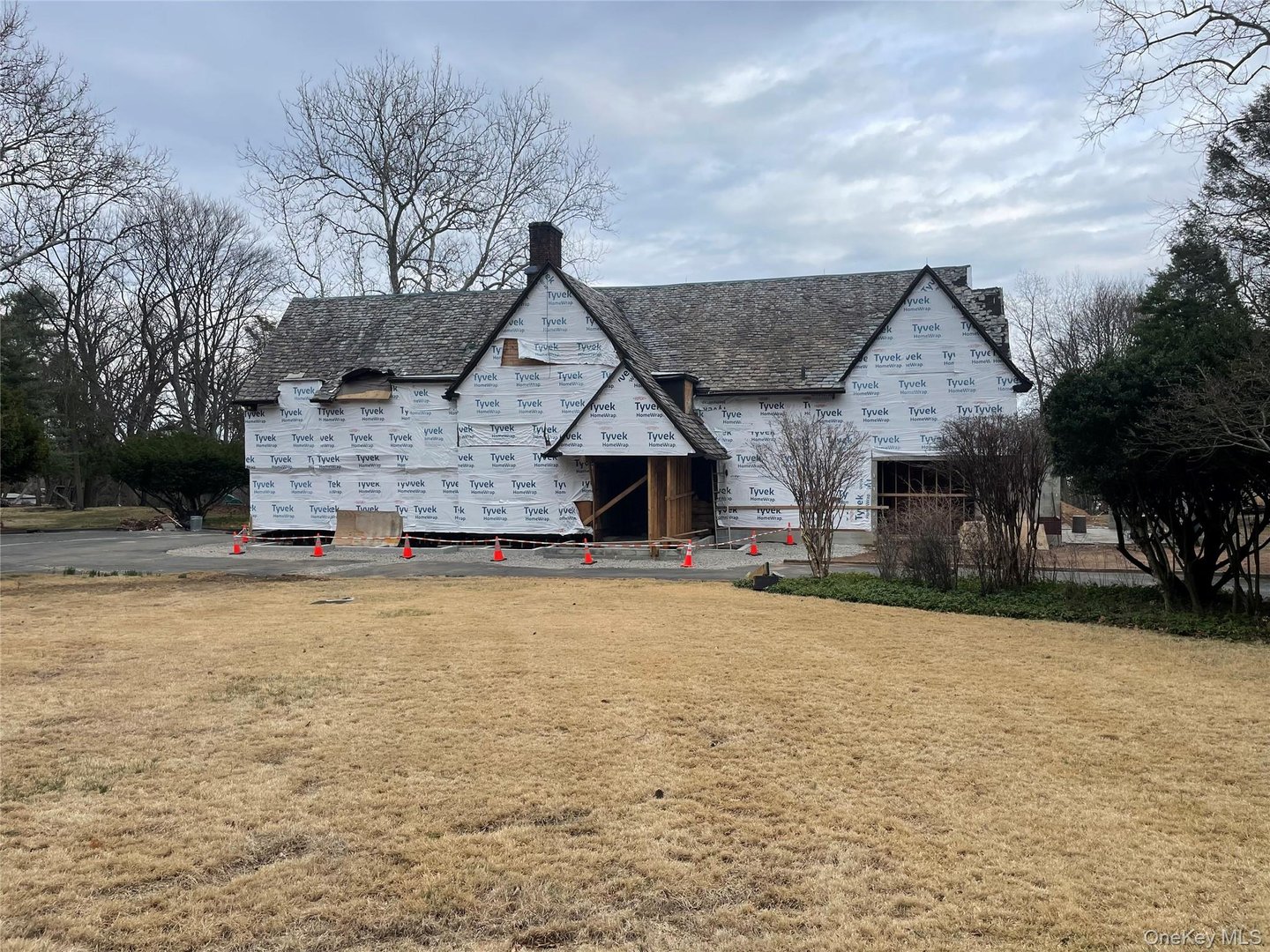 523 N Midland Avenue Photo 5