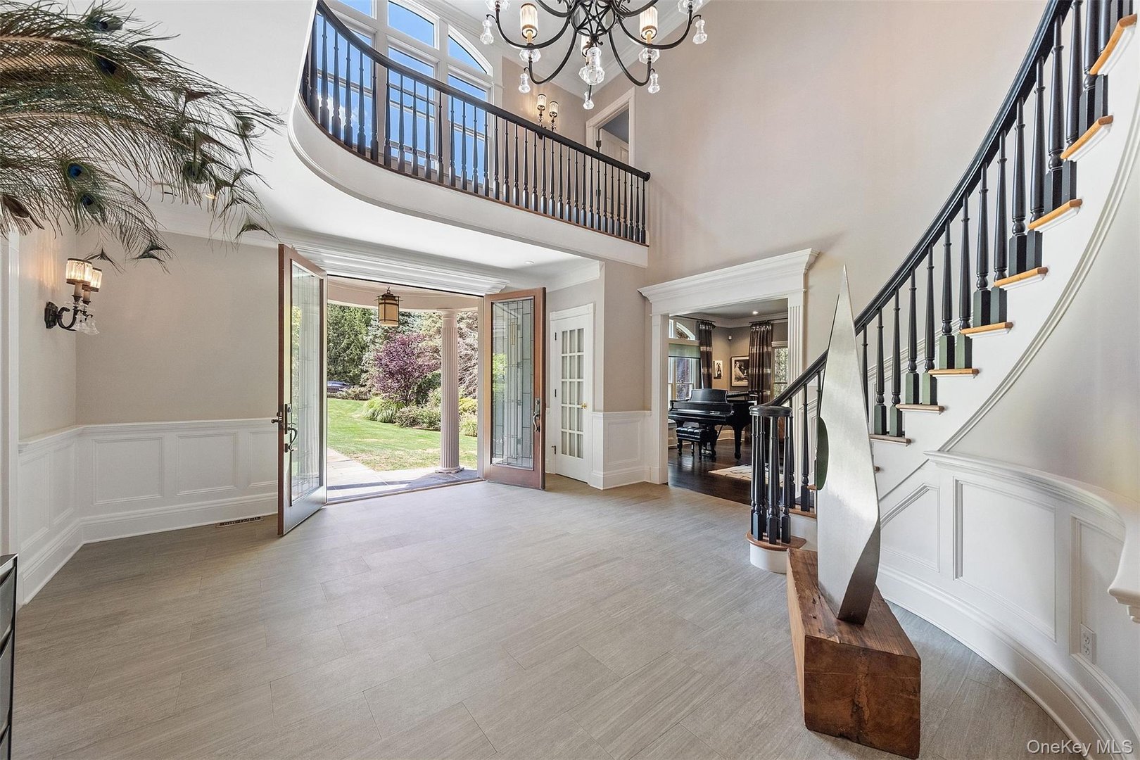 8 Ridgeview Circle Photo 2