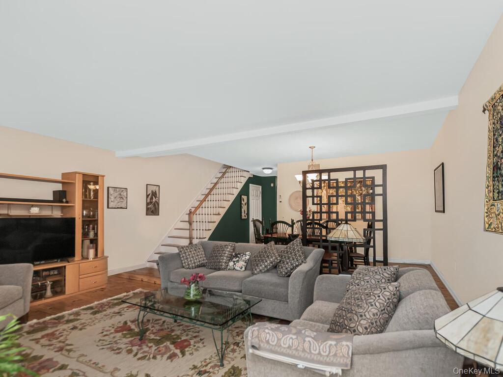 75 Colby Lane Photo 7